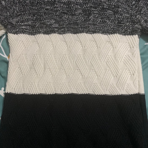 Thick woven sweater - Picture 2 of 3